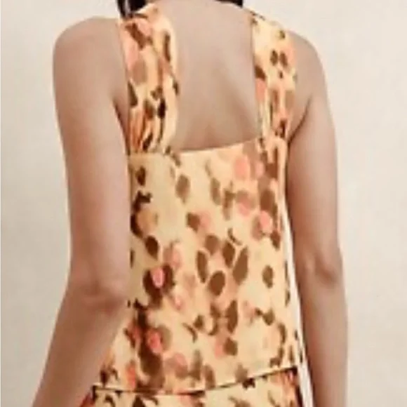 Twist Front Halter Blouse - size XS NWT - Picture 3 of 8